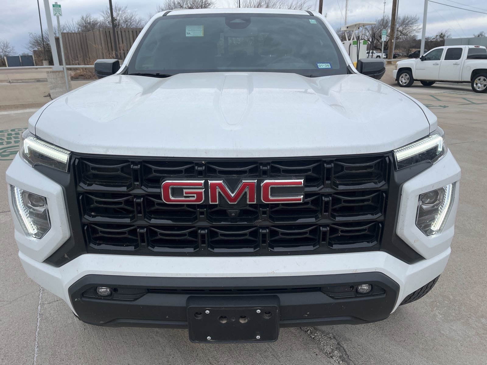 Used 2024 GMC Canyon Elevation w/ Convenience Package image 2