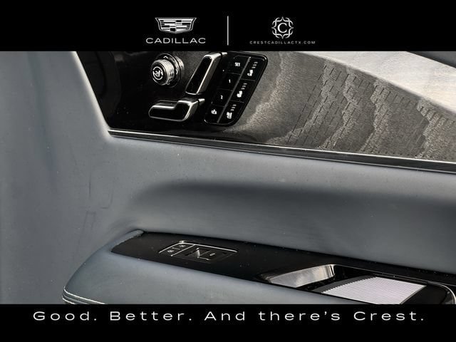 Certified 2025 Cadillac Escalade IQ Luxury 2 w/ LPO, Premium Carpet Package AWD/4WD image 21