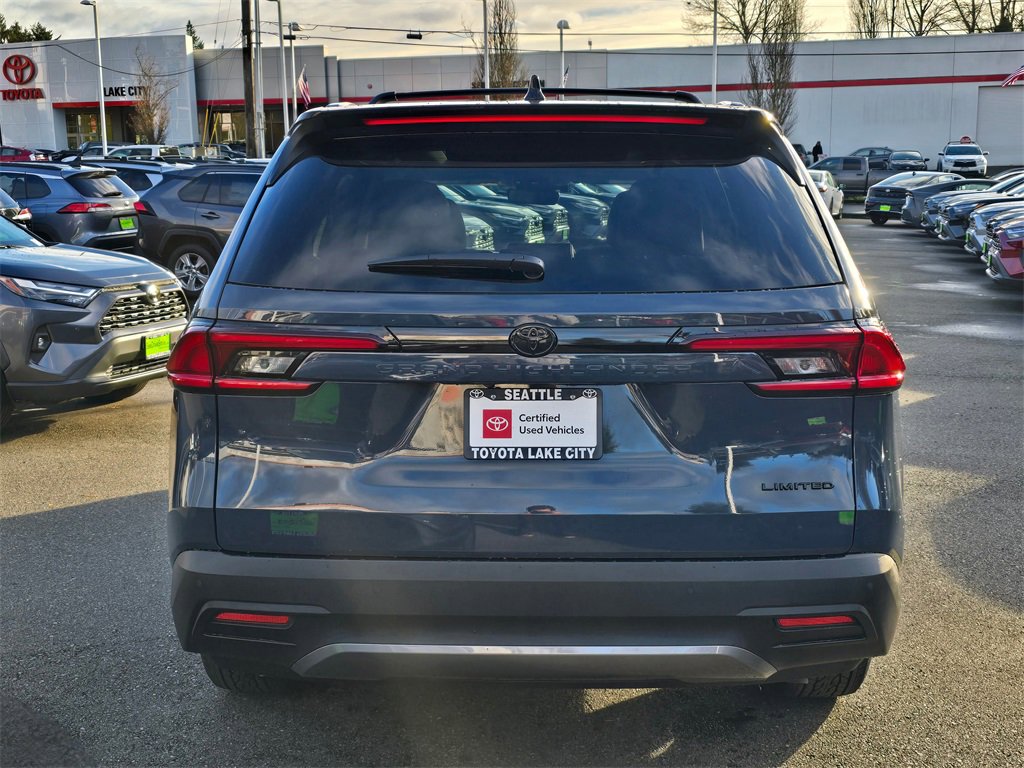 Certified 2025 Toyota Grand Highlander FWD image 6