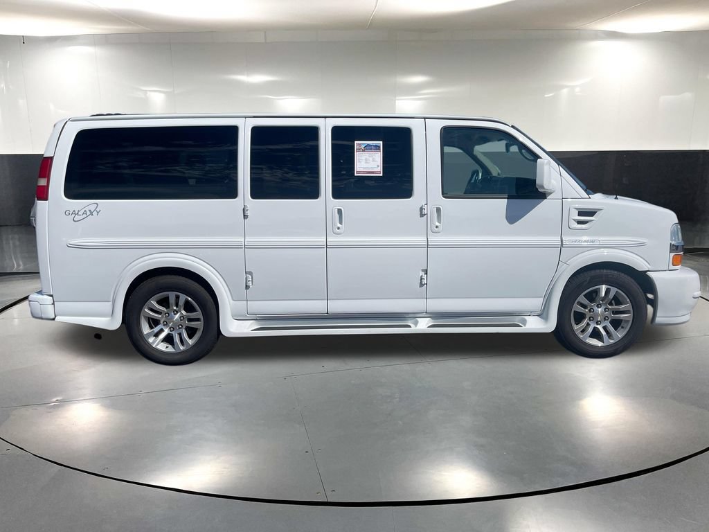 Used 2014 Chevrolet Express 1500 AWD image 3