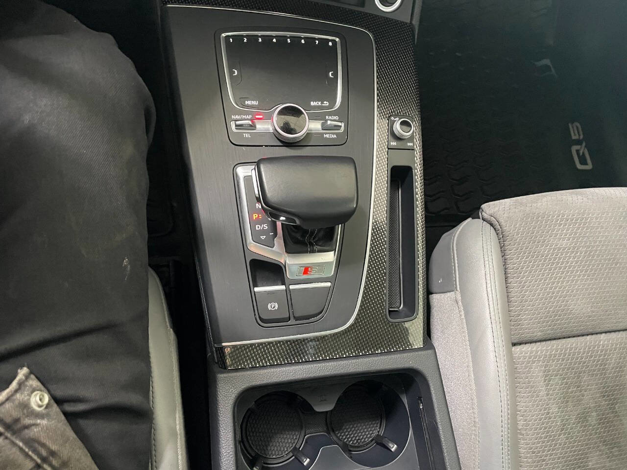 Used 2018 Audi SQ5 Premium Plus w/ Navigation Package image 40