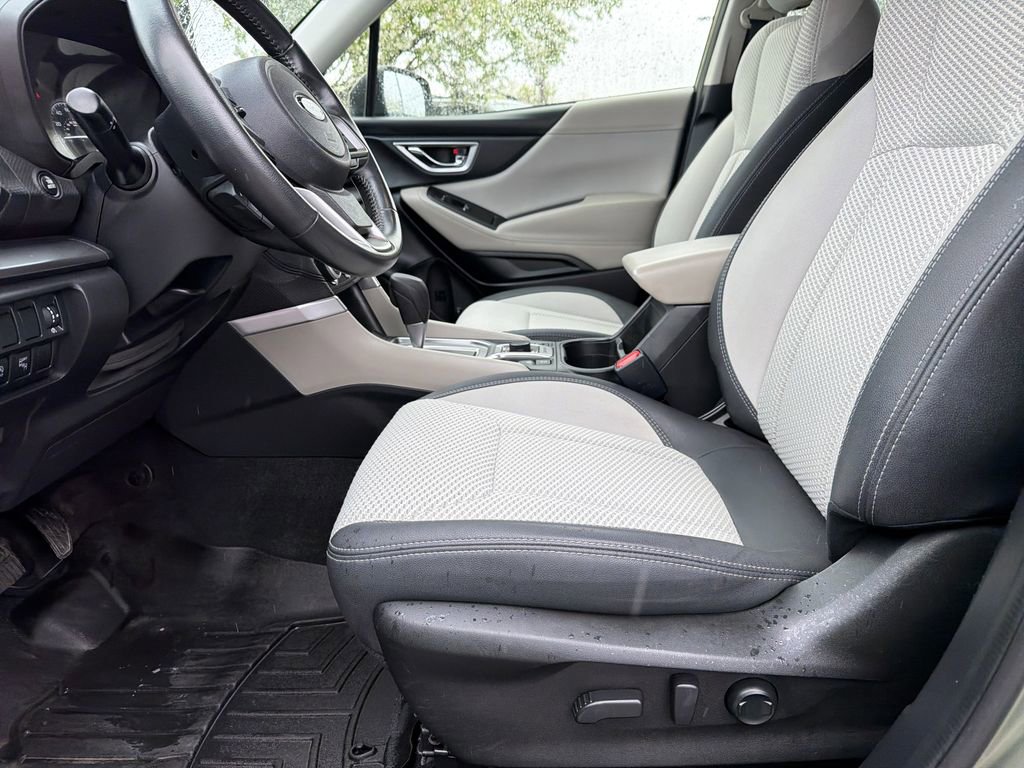 Used 2020 Subaru Forester Premium AWD/4WD image 19