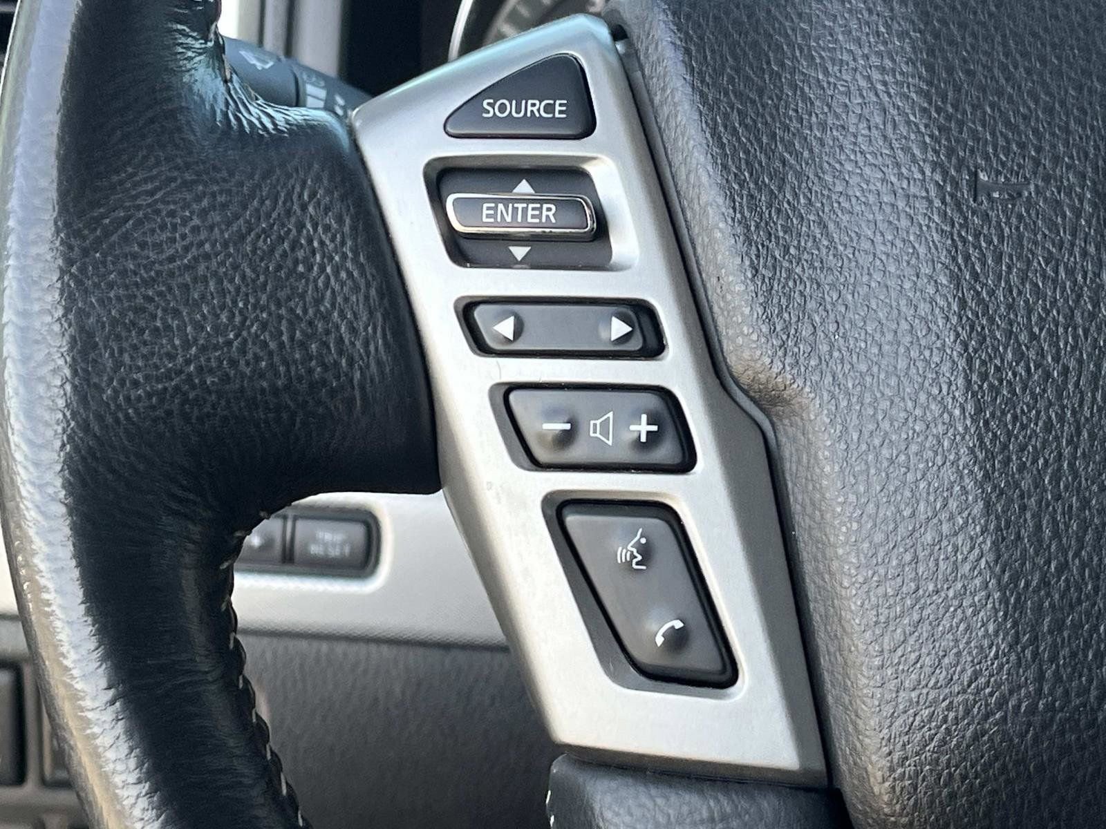 Used 2019 Nissan Titan PRO-4X image 24