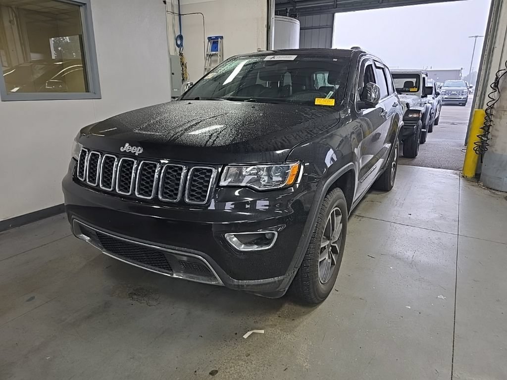 Used 2021 Jeep Grand Cherokee Limited AWD/4WD image 2