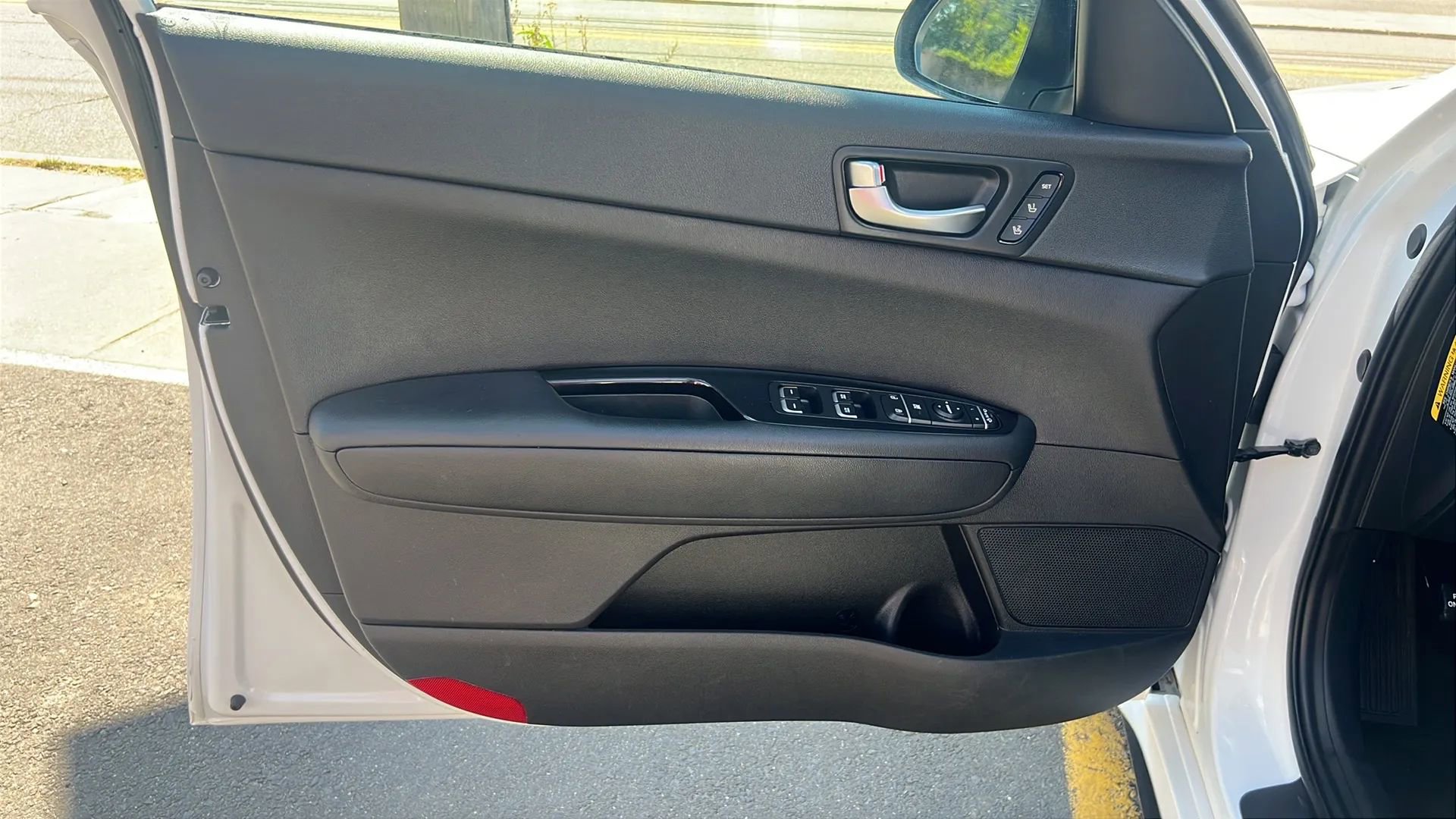 Used 2017 Kia Optima SX image 21