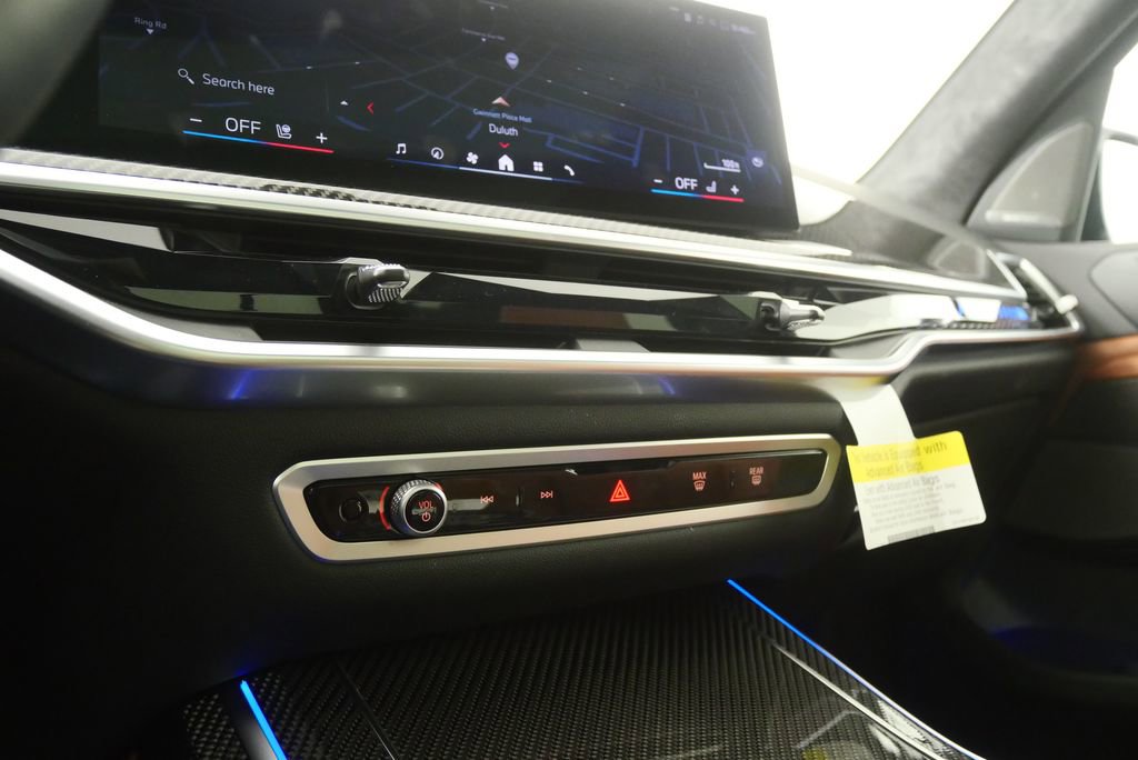 Certified 2025 BMW X7 M60i image 29