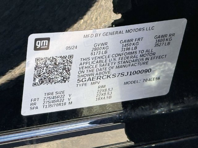 Used 2025 Buick Enclave Avenir w/ Super Cruise Package FWD image 23