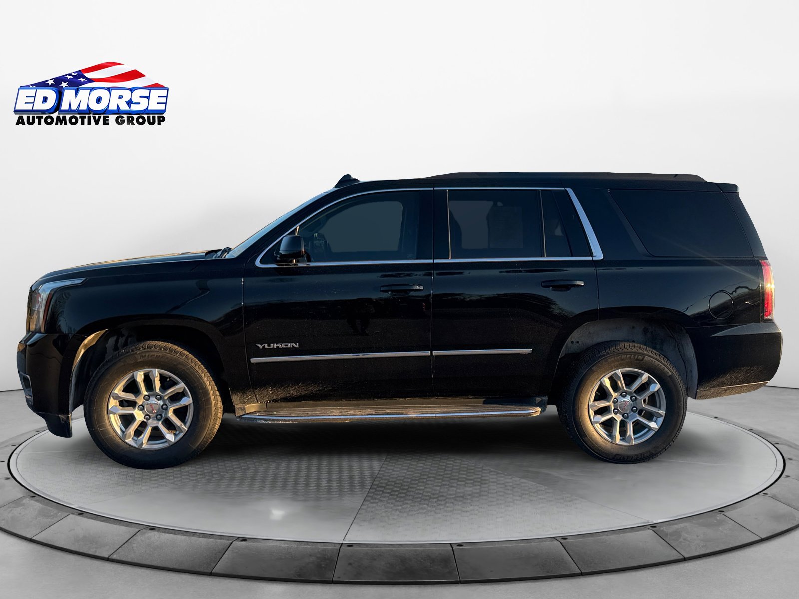 Certified 2016 GMC Yukon SLE w/ Convenience Package image 2