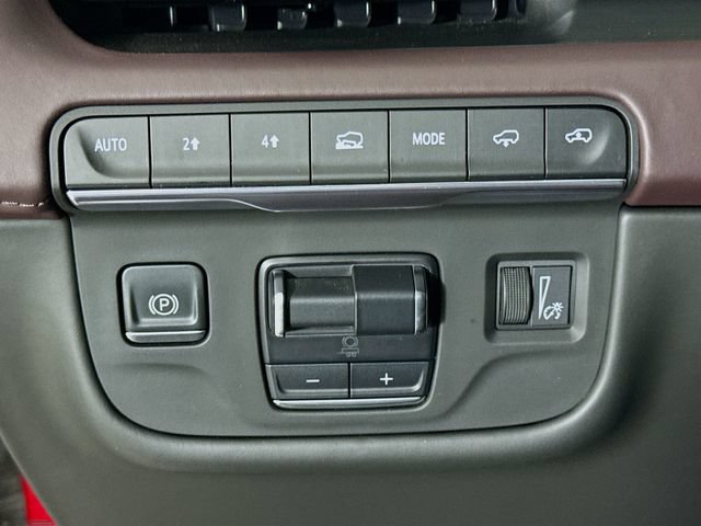 Used 2023 Cadillac Escalade Sport Platinum AWD/4WD image 11