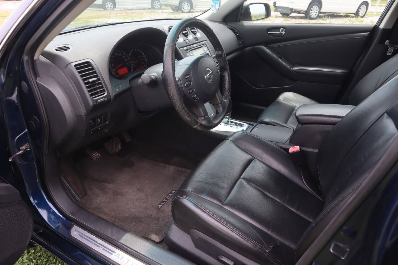 Used 2012 Nissan Altima 2.5 SL w/ 2.5SL Pkg FWD image 23