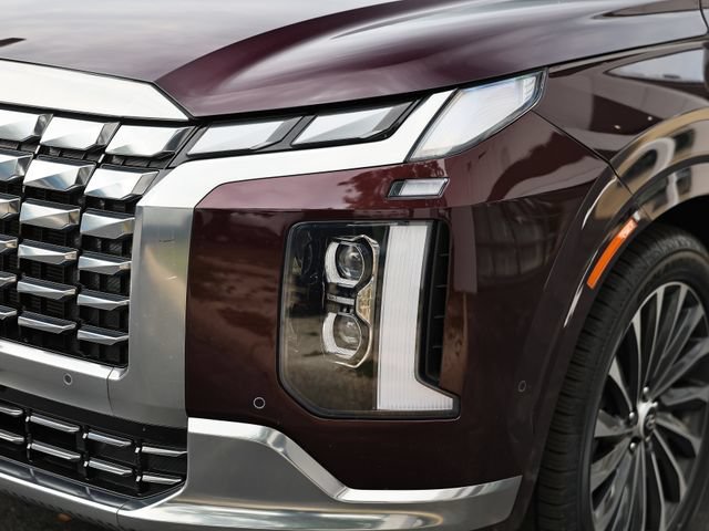 Used 2023 Hyundai Palisade Calligraphy FWD image 12
