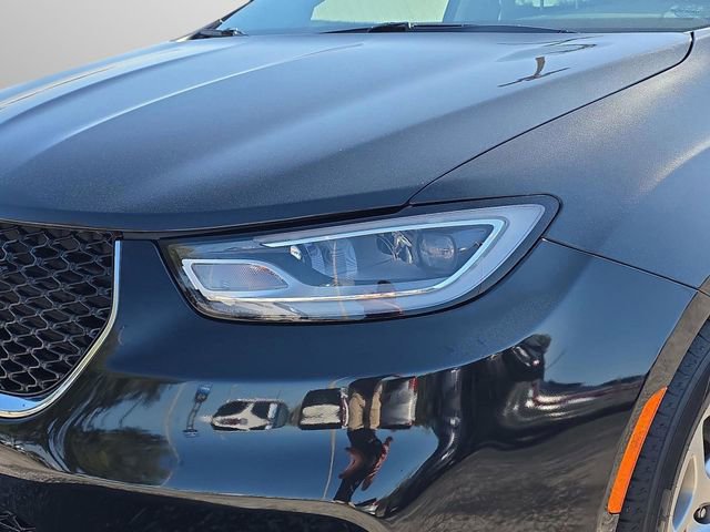 Used 2024 Chrysler Pacifica Limited image 15