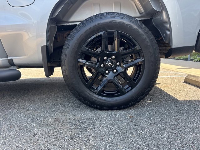 Used 2021 Chevrolet Silverado 1500 Custom w/ Rally Edition image 7