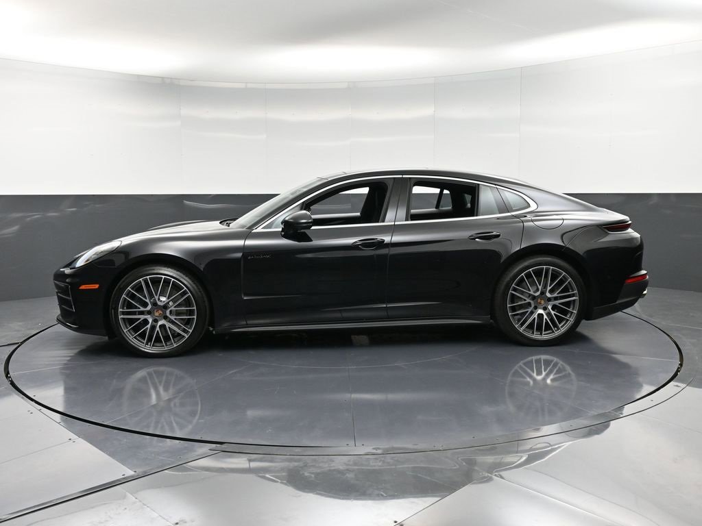 New 2026 Porsche Panamera 4 image 2