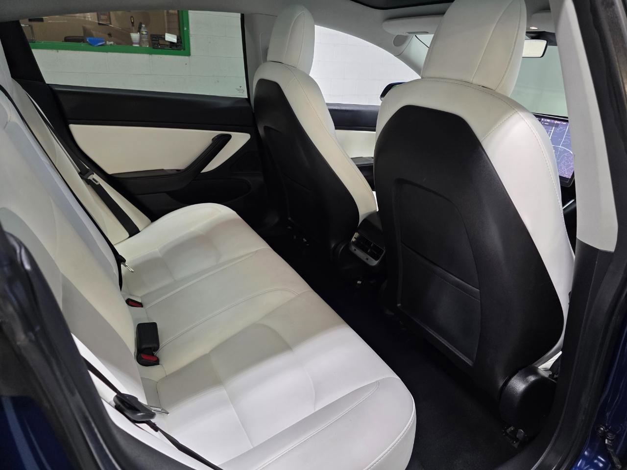 Used 2019 Tesla Model 3 Standard Range Plus image 22