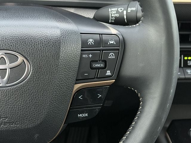 Certified 2026 Toyota Crown AWD/4WD image 15