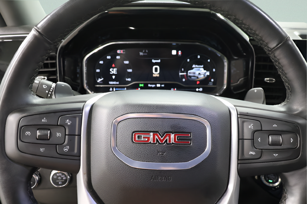 Used 2025 GMC Sierra 1500 Elevation w/ Preferred Package AWD/4WD image 13