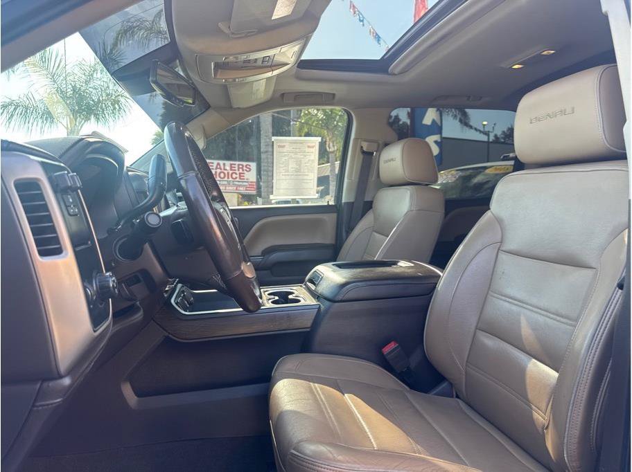 Used 2017 GMC Sierra 1500 Denali RWD image 11