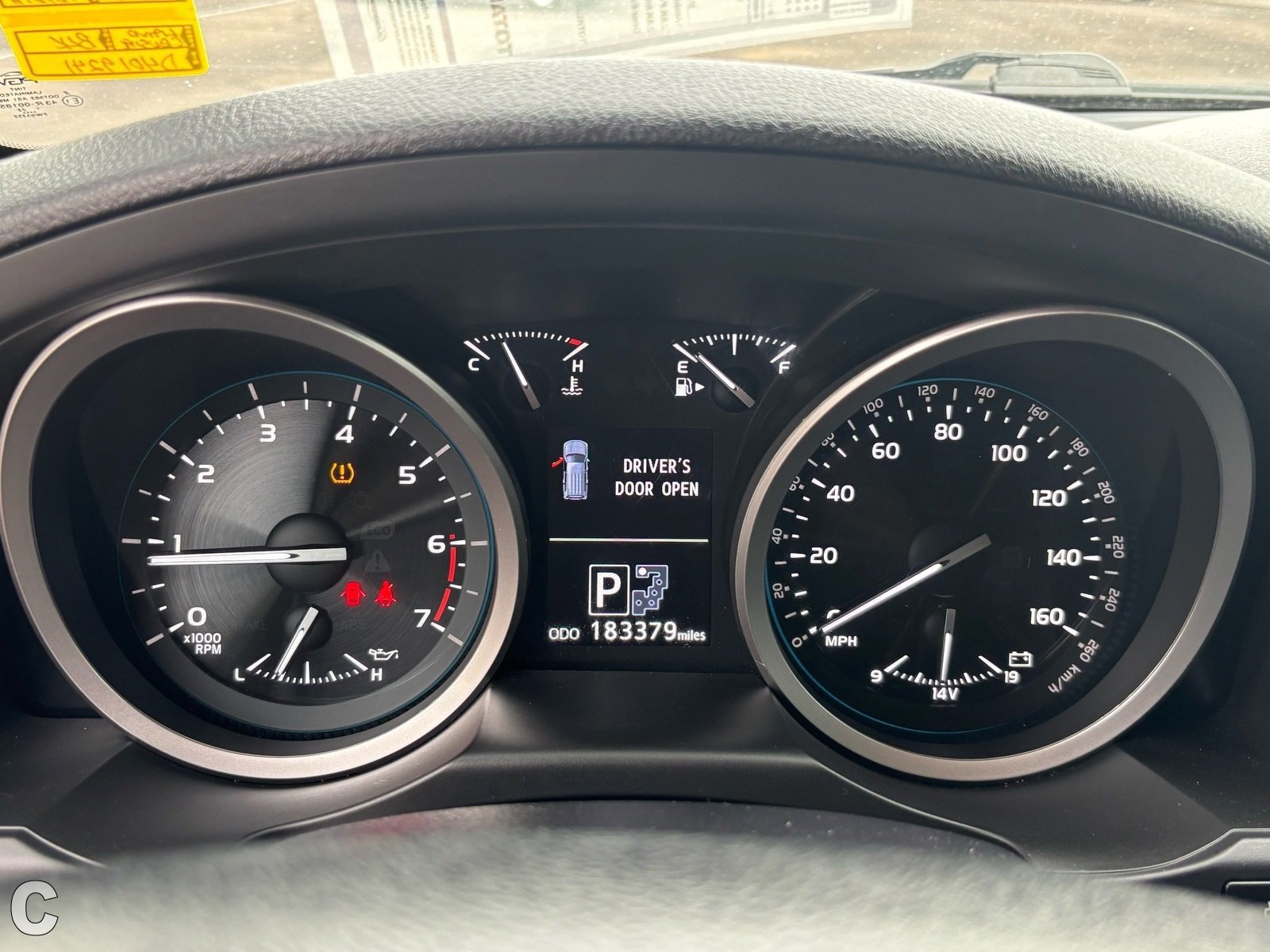 Used 2013 Toyota Land Cruiser image 19