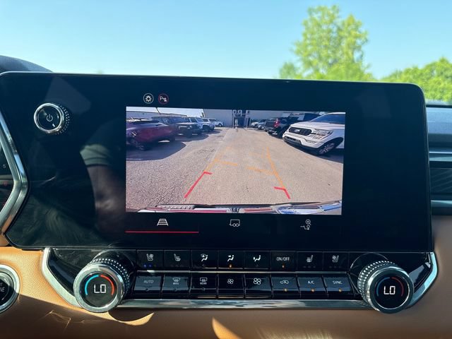 Used 2024 GMC Canyon AT4 w/ AT4 Premium Package AWD/4WD image 17
