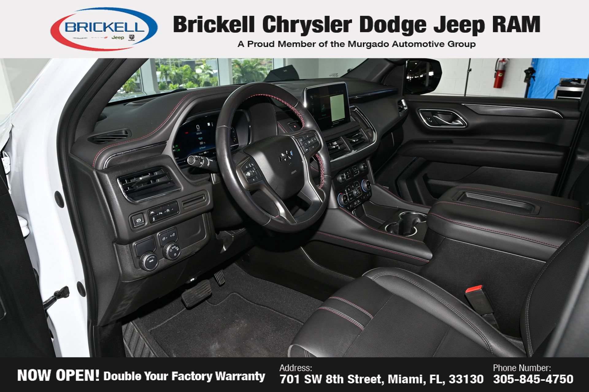 Used 2023 Chevrolet Suburban RST RWD image 18