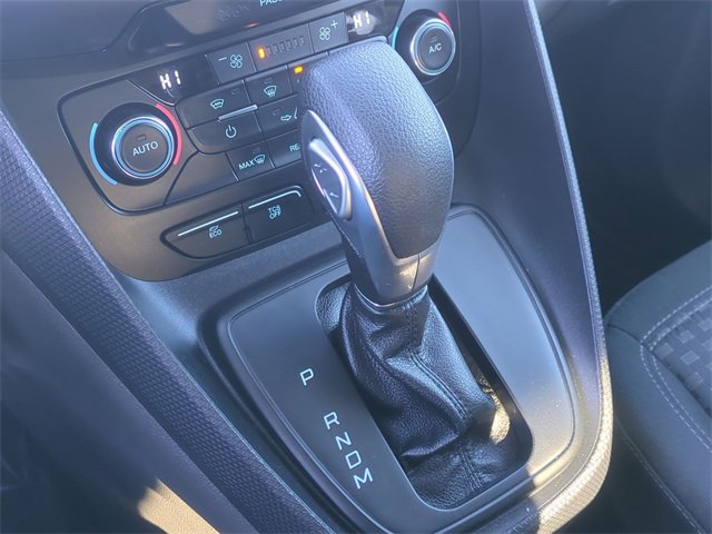 Used 2022 Ford Transit Connect XLT image 27