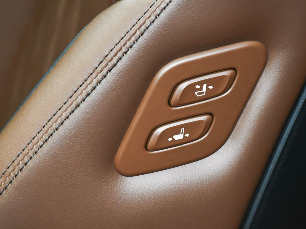 Used 2020 Genesis G70 3.3T w/ Prestige Package image 49