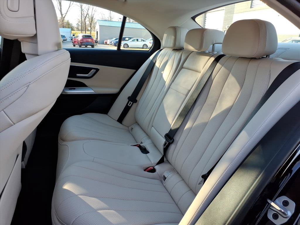 New 2026 Mercedes-Benz E 350 Sedan image 12