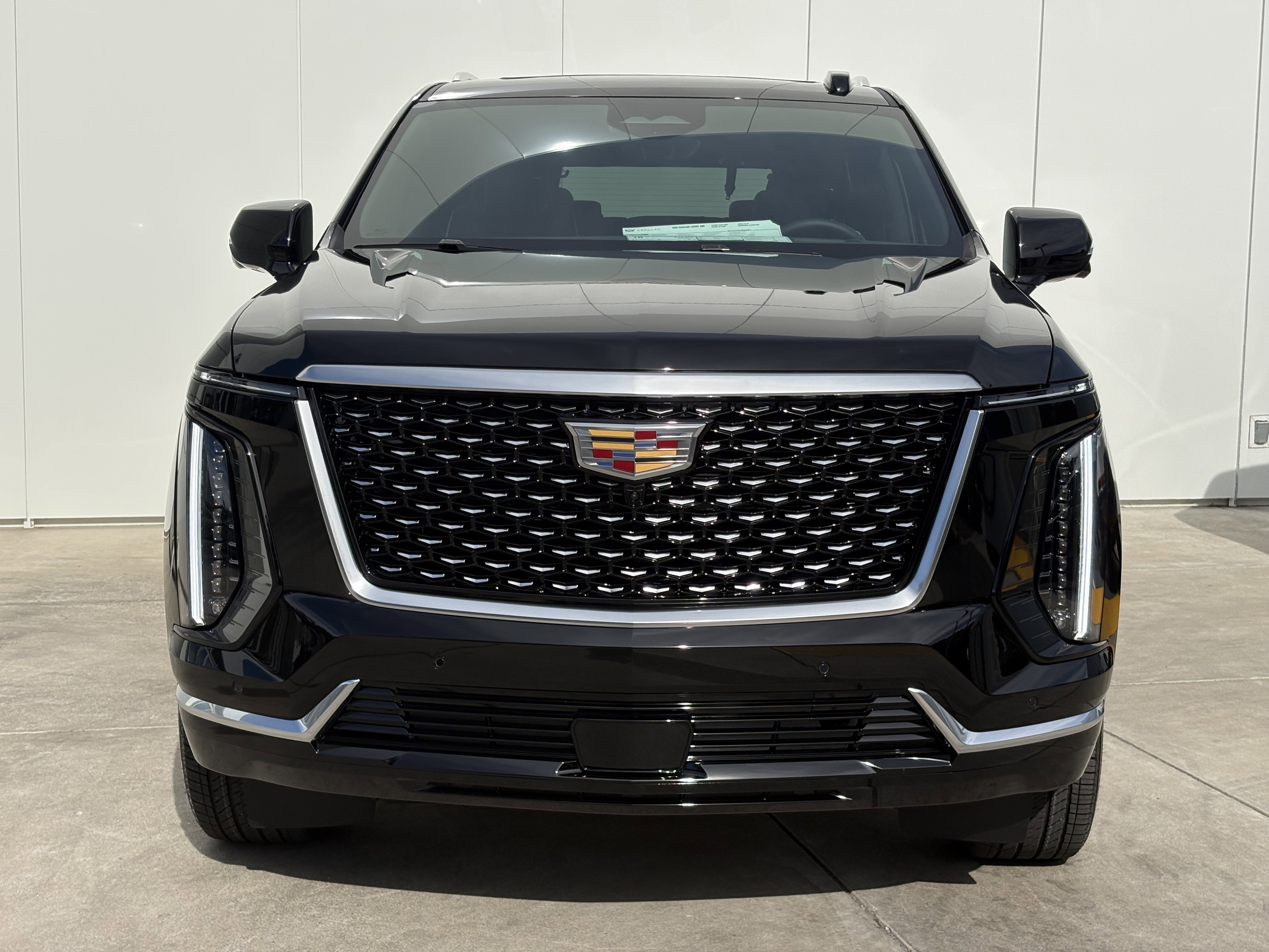 New 2026 Cadillac Escalade Luxury image 3
