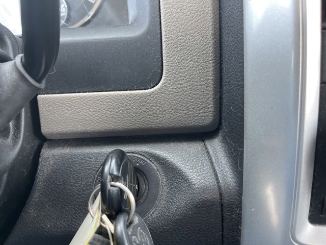 Used 2011 RAM 2500 SLT image 24