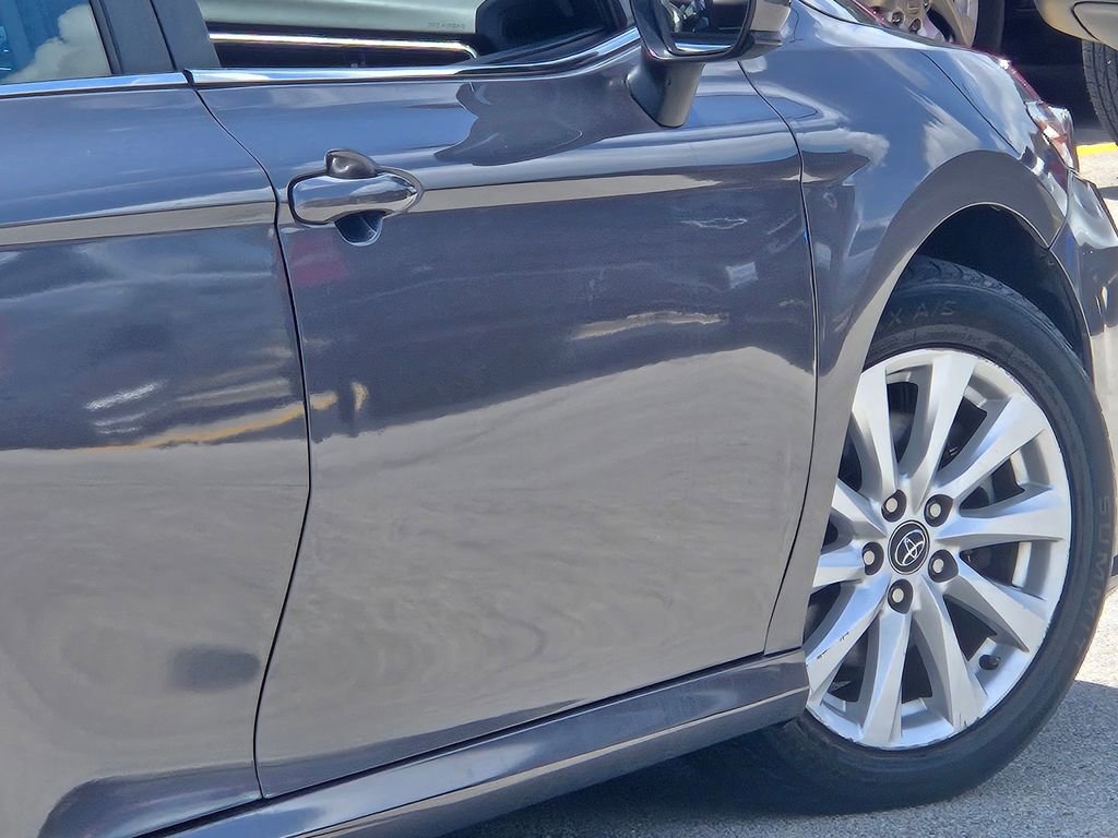 Used 2020 Toyota Camry LE w/ Carpet Mat Package FWD image 19