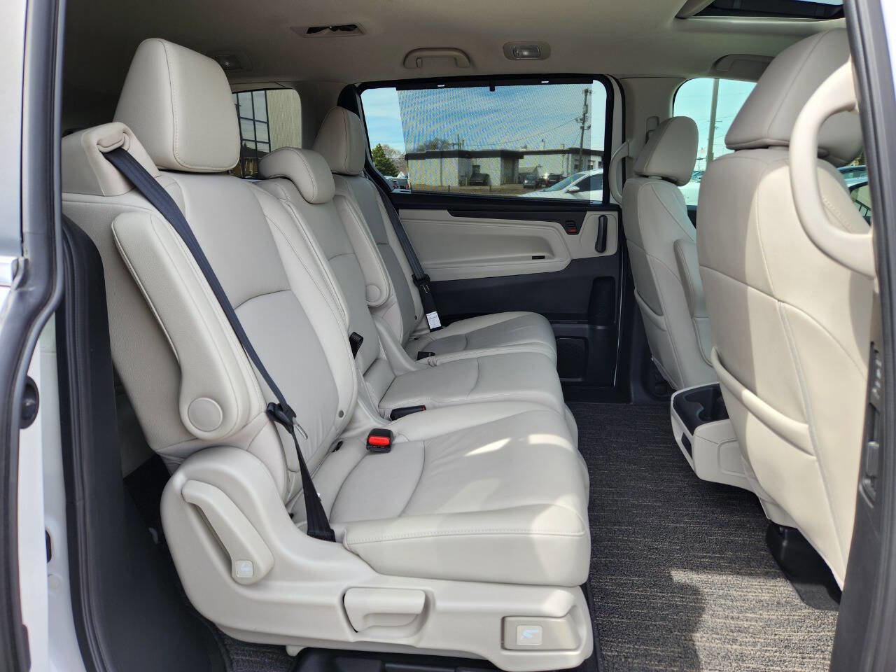 Used 2025 Honda Odyssey EX-L image 14