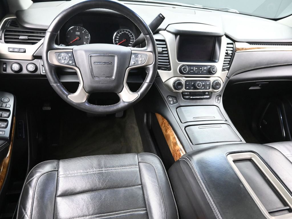 Used 2015 GMC Yukon Denali w/ Touring Package image 13