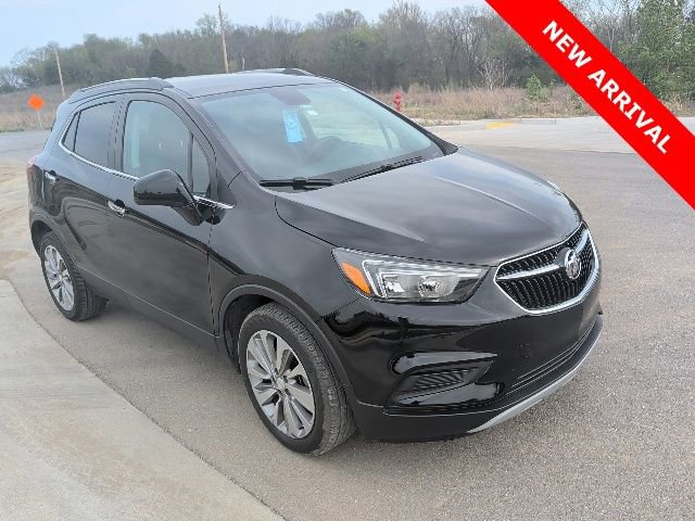 Used 2020 Buick Encore Preferred image 1