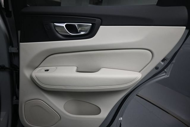 New 2026 Volvo XC60 B5 Ultra w/ Protection Package Premier AWD/4WD image 27