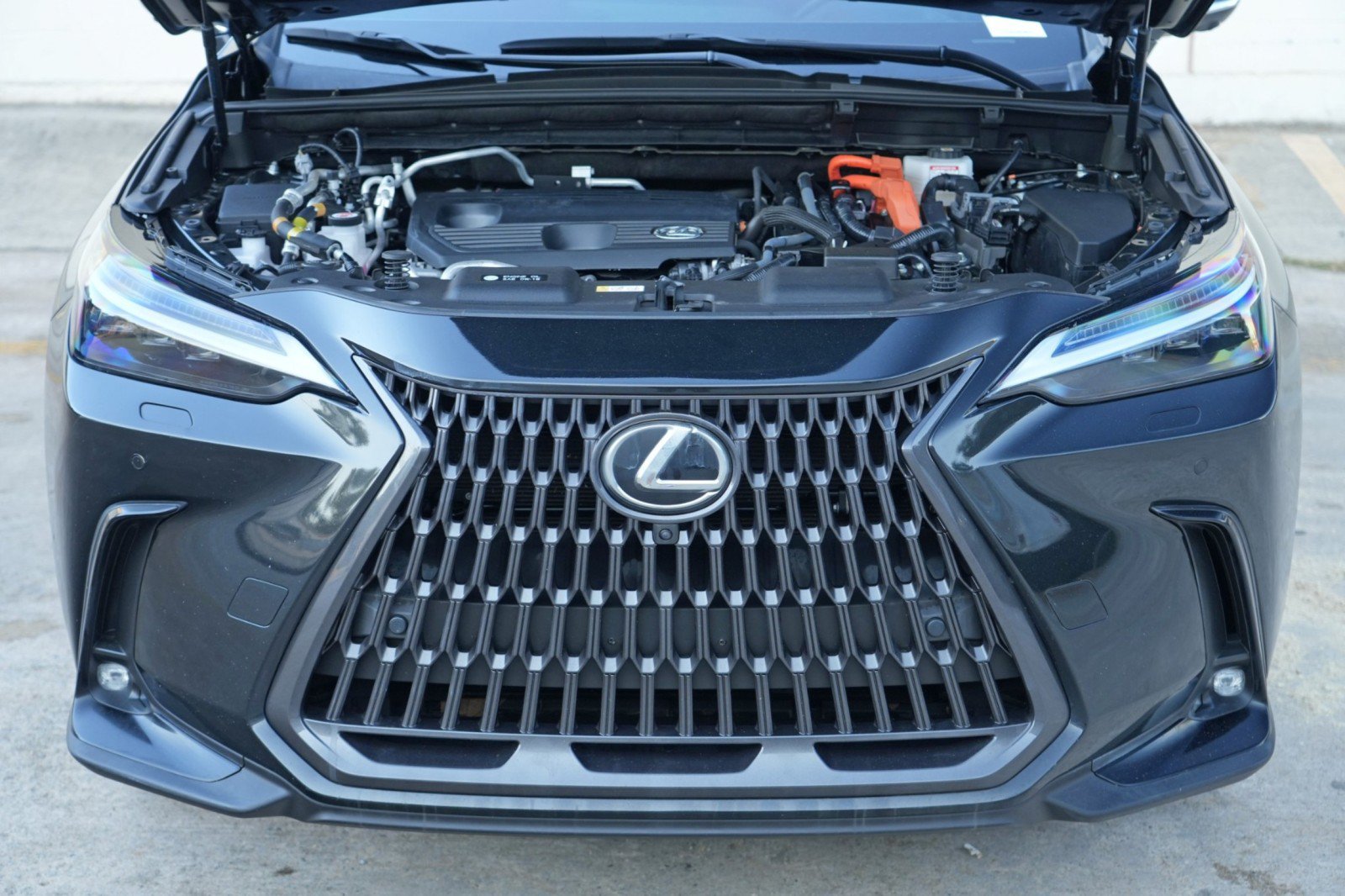Used 2022 Lexus NX 450h+ AWD w/ Vision Package image 8