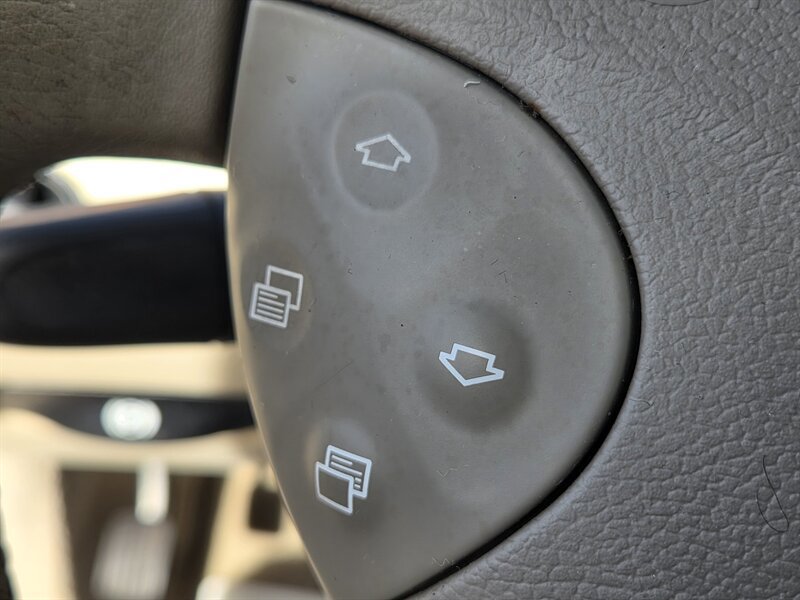 Used 2003 Mercedes-Benz E 320 Sedan image 27