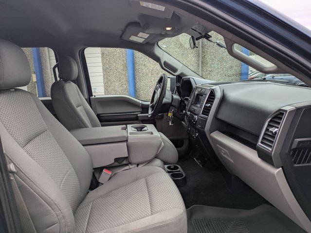 Used 2015 Ford F150 XLT image 24