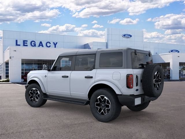 New 2026 Ford Bronco Outer Banks AWD/4WD image 4
