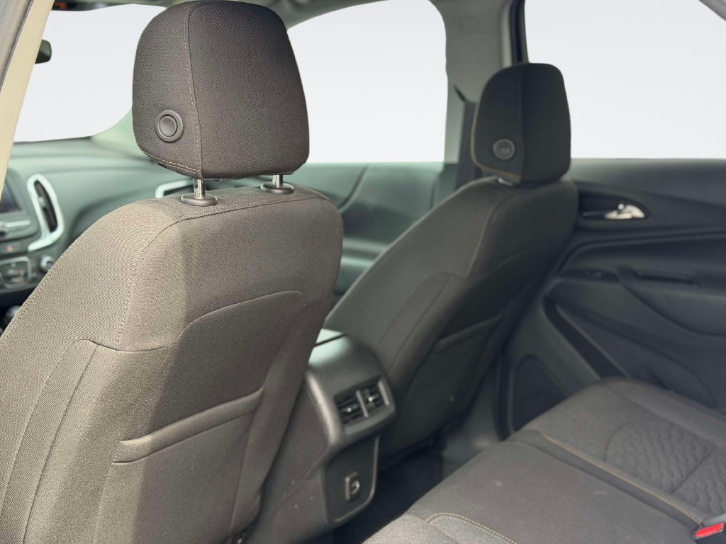 Used 2021 Chevrolet Equinox LT FWD image 14