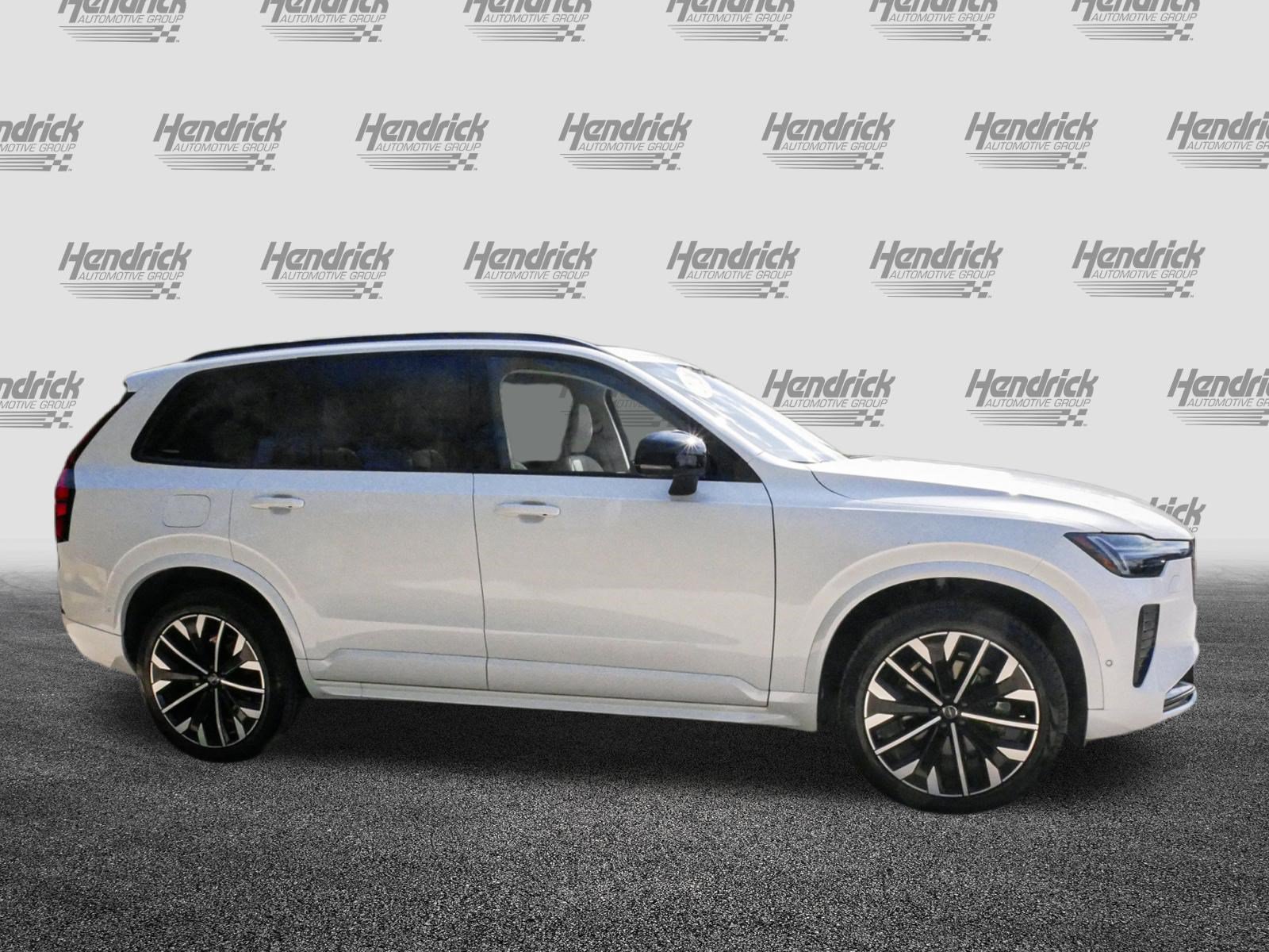 Used 2026 Volvo XC90 B6 Ultra w/ Protection Package Premier AWD/4WD image 11