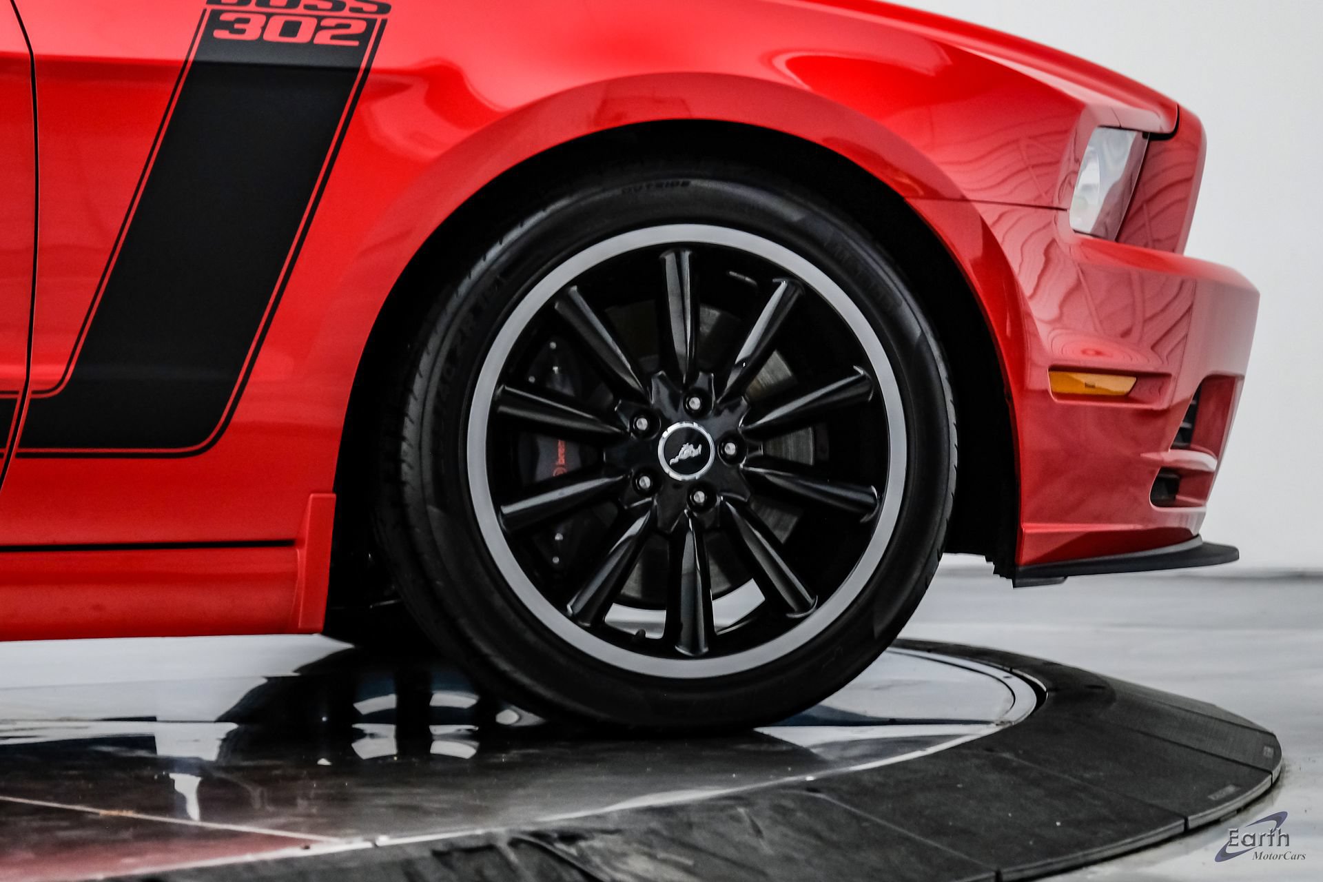 Used 2013 Ford Mustang Boss 302 w/ Boss 302 Accessory Pkg RWD image 90
