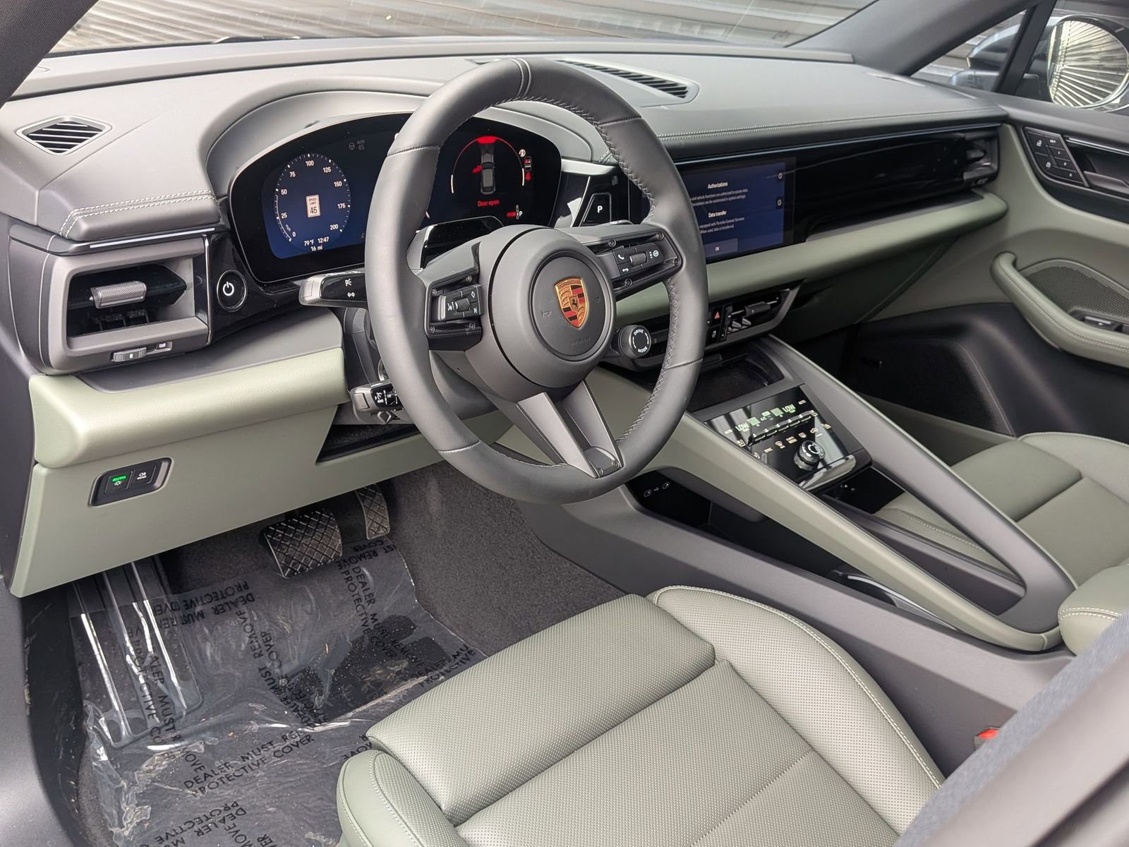 Used 2026 Porsche Macan Electric image 29