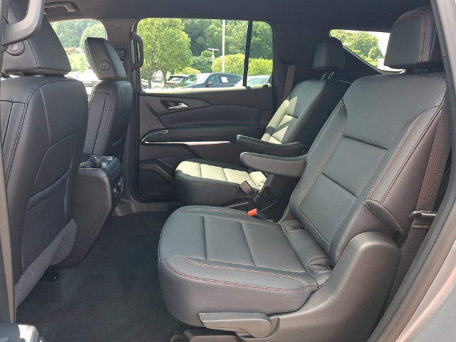Used 2026 Chevrolet Traverse Z71 AWD/4WD image 17