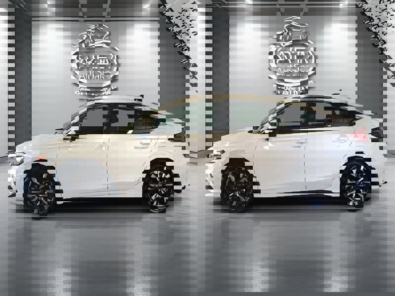 Used 2024 Honda Civic EX-L image 8