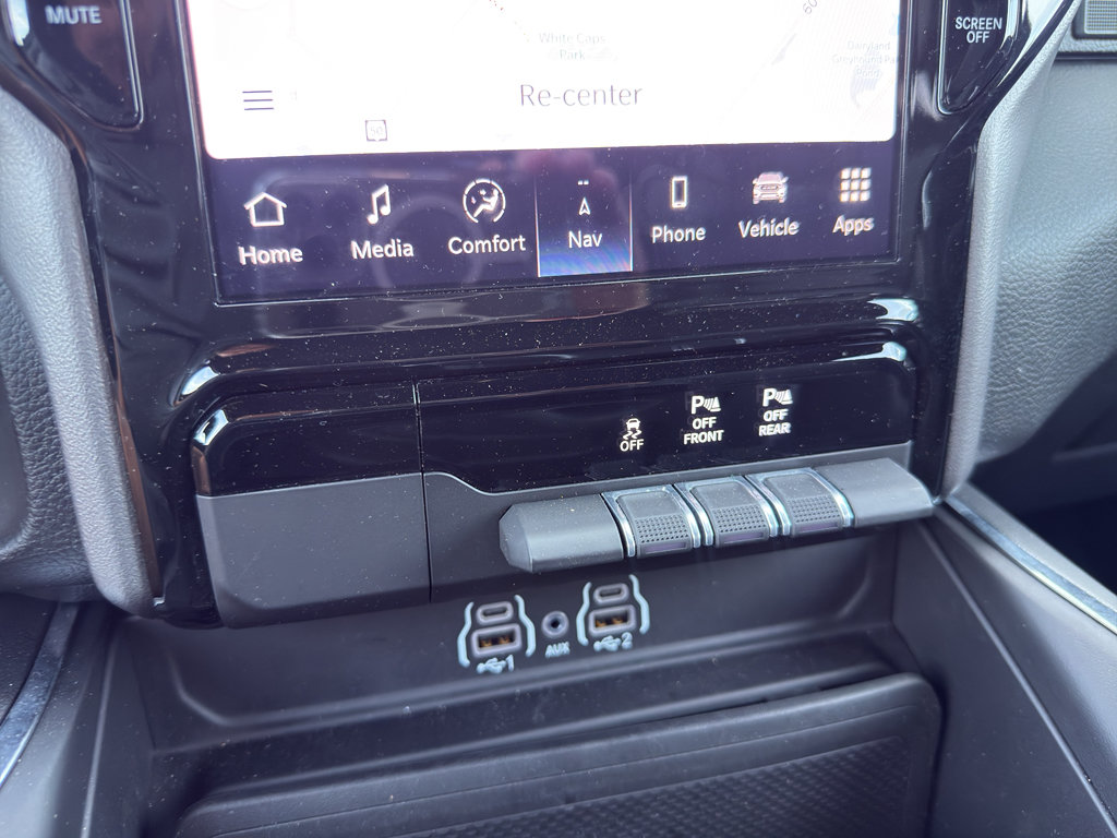 Used 2026 RAM 1500 Laramie AWD/4WD image 26
