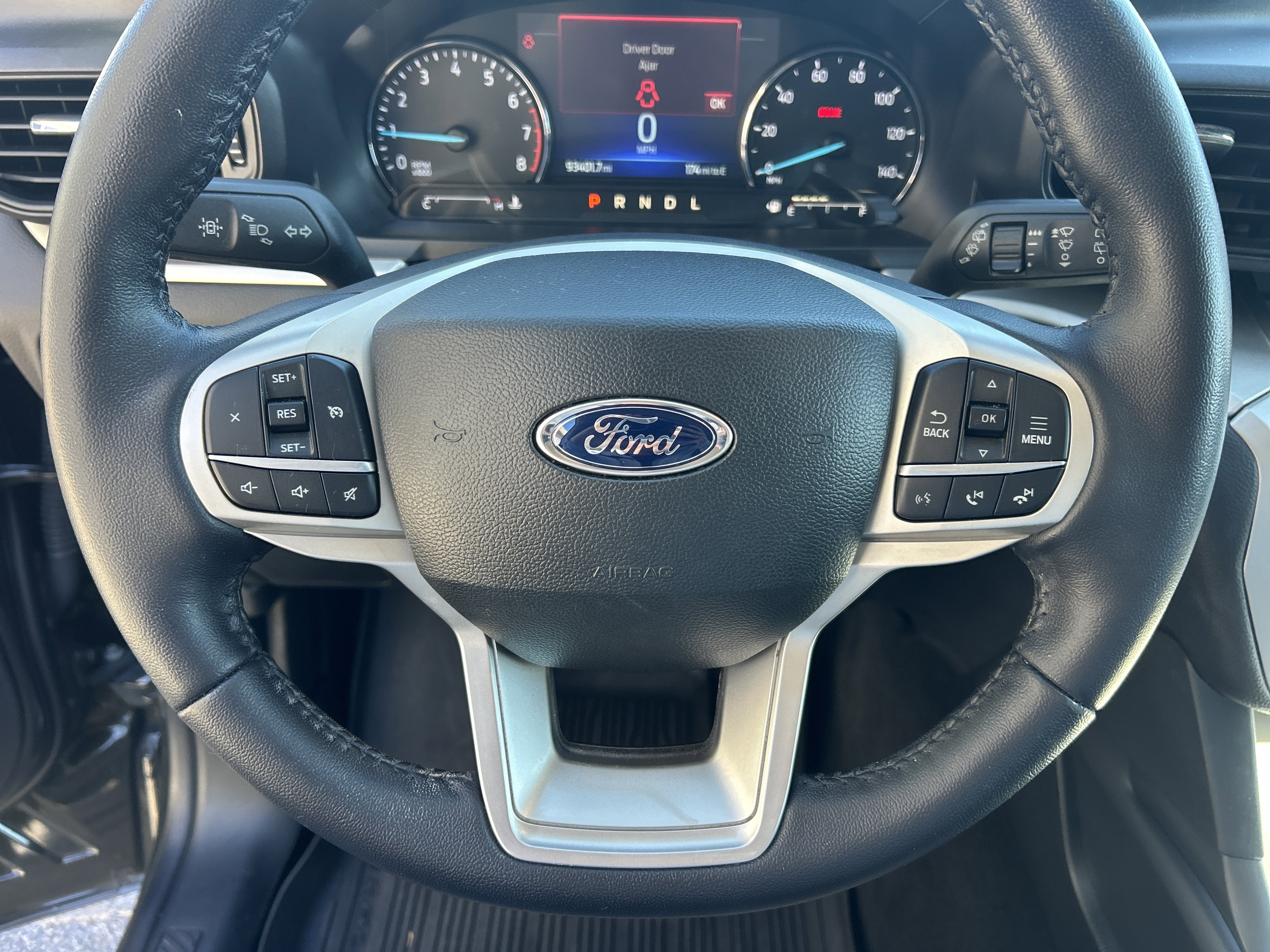 Used 2022 Ford Explorer XLT image 22