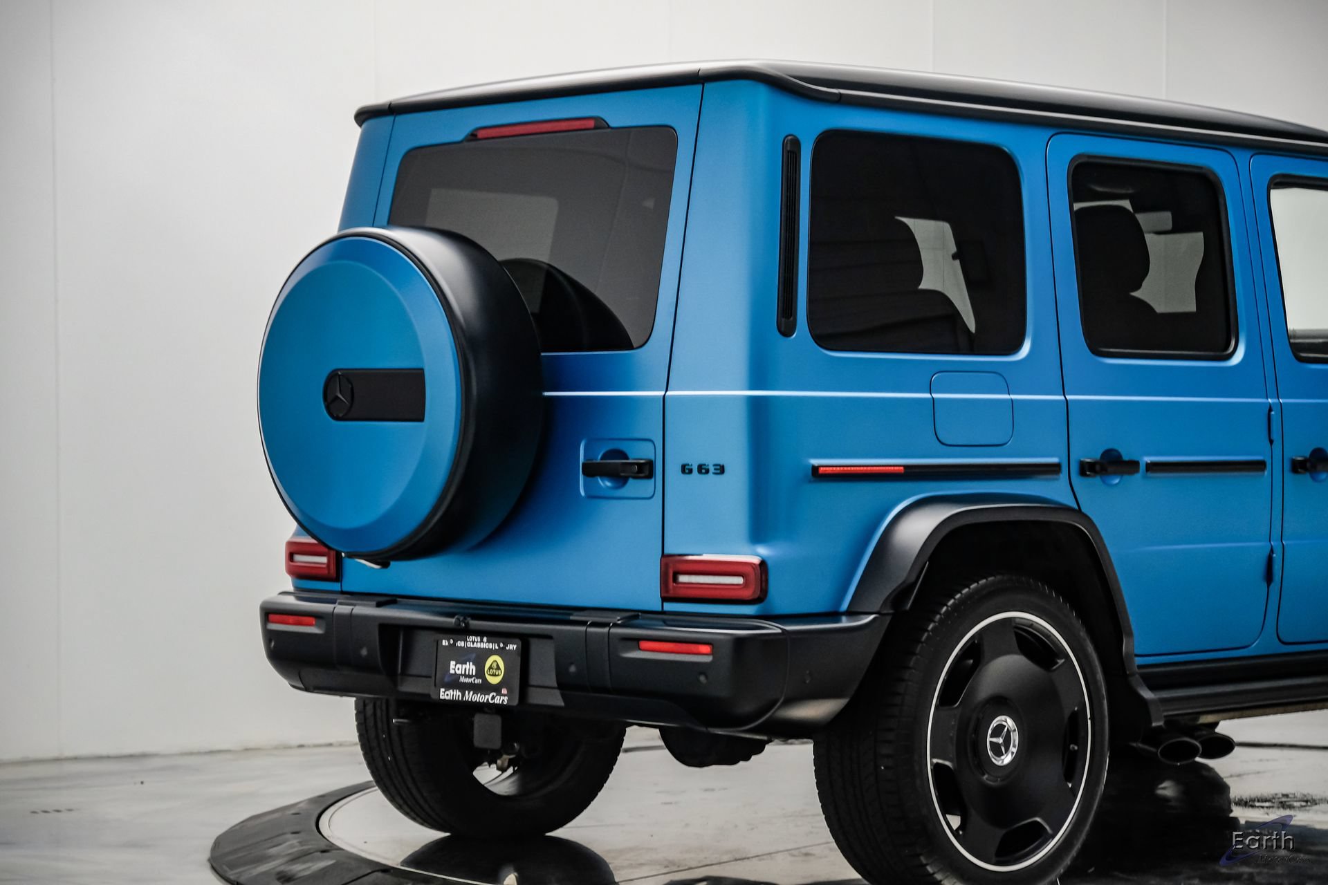 Used 2025 Mercedes-Benz G 63 AMG 4MATIC w/ Night Package Magno image 18