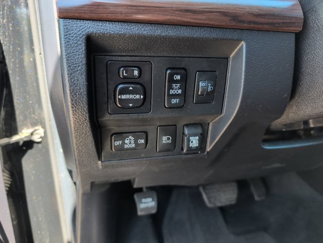 Used 2021 Toyota Tundra Limited w/ Nightshade Special Edition AWD/4WD image 31