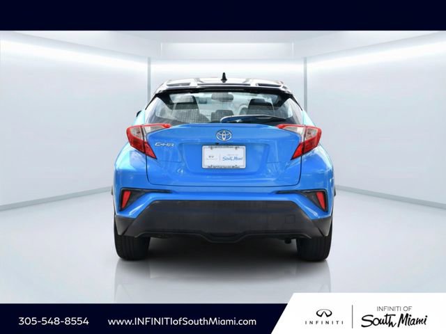 Used 2019 Toyota C-HR XLE FWD image 5